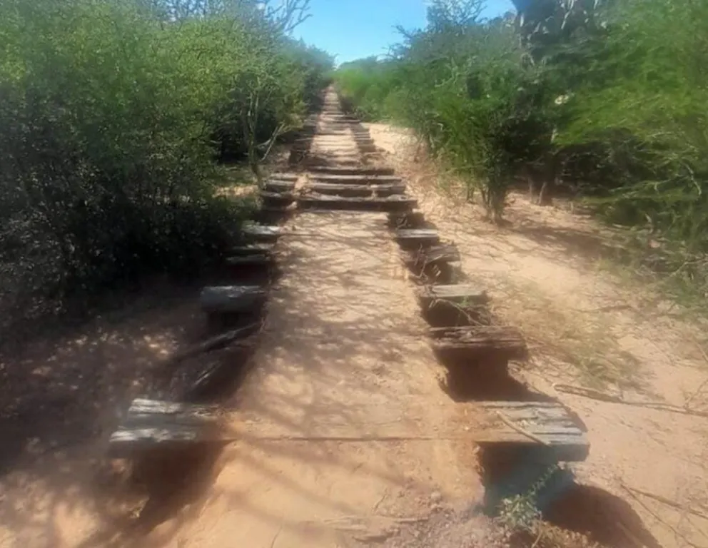 Así quedó el ramal C-25 entre Padre Lozano y Morillo.  Foto: Vía El Tribuno