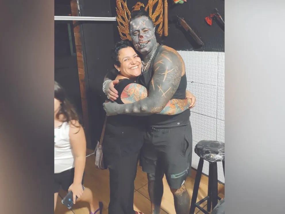 Se presentarán personas con tatuajes extremos. Foto: Facebook de Diabão Praddo