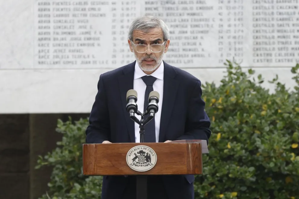 El subsecretario del Interior, Luis Cordero, durante una ceremonia en Santiago (Chile). Foto: EFE