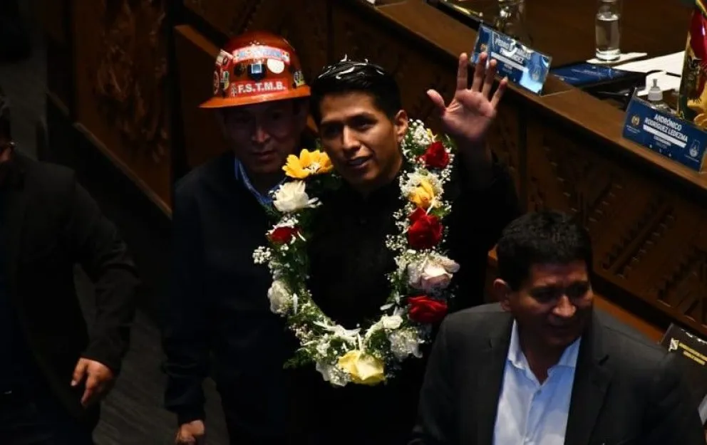 Andrónico Rodríguez, después de ser reelegido como presidente del Senado. Foto: APG  
