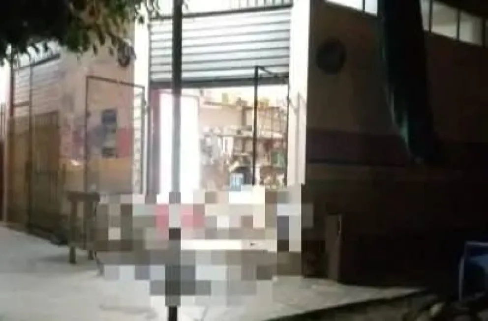 La tienda en la que fue acribillada la pareja. Foto: Urgente.bo