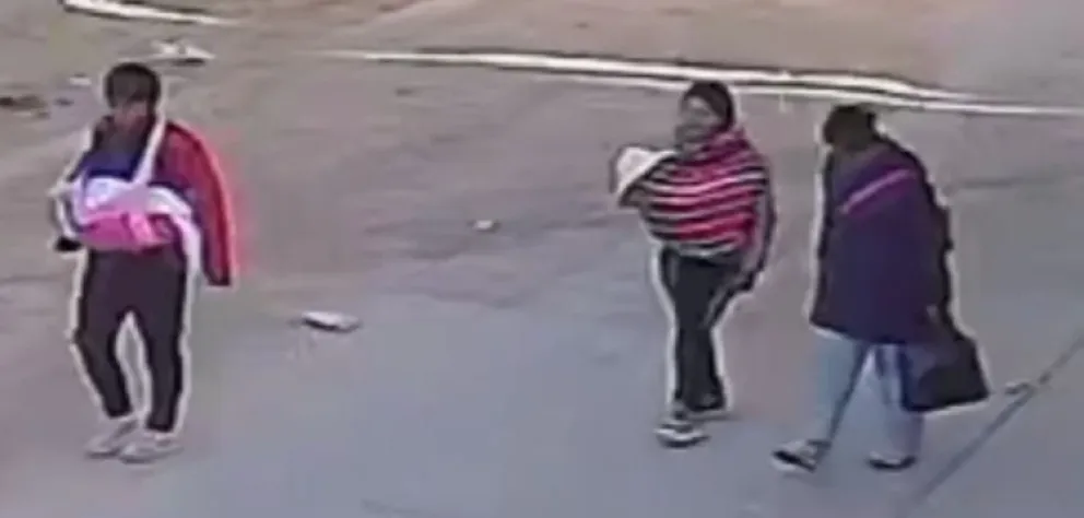 La mujer que se llevó a la bebé con sus padres, antes del hecho. Foto: Gigavisión