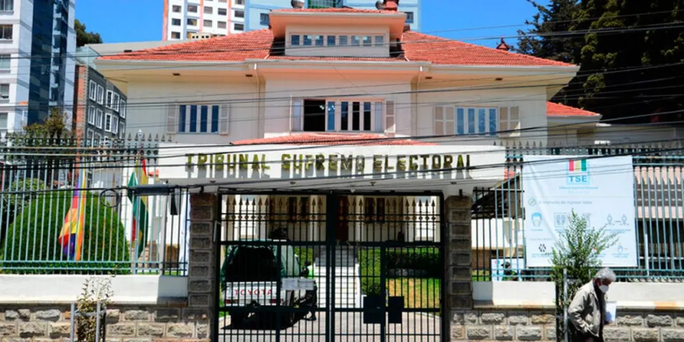 Fachada del TSE, en La Paz. Foto: Ahora el Pueblo.