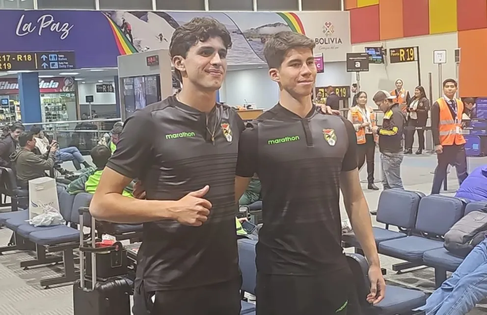 Efraín Morales (izq.) y Óscar López antes de viajar a Guayaquil. Foto: DXTV