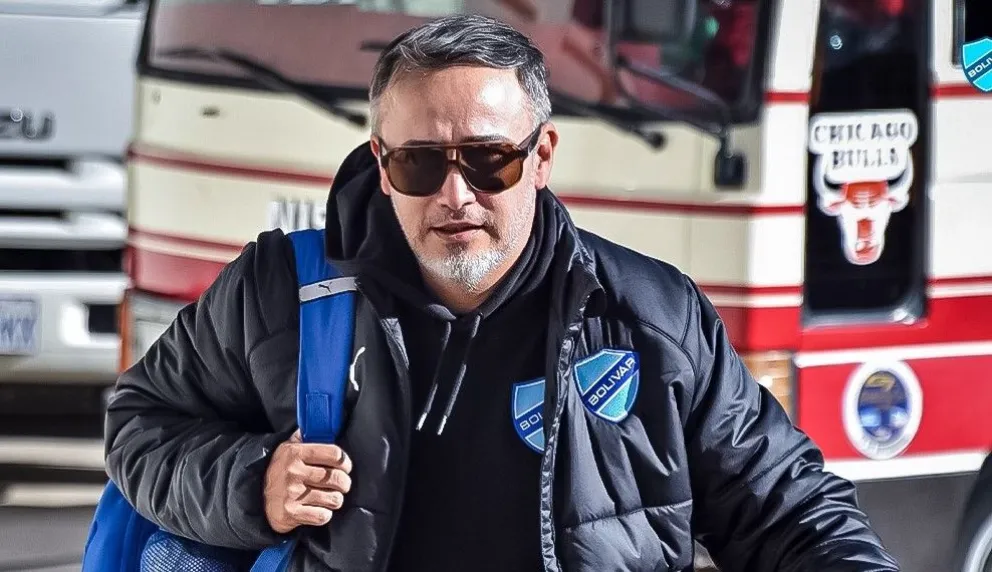 El técnico Flavio Robatto fue sancionado por el TDD, que tiene sede en Paraguay. Foto: Club Bolívar.