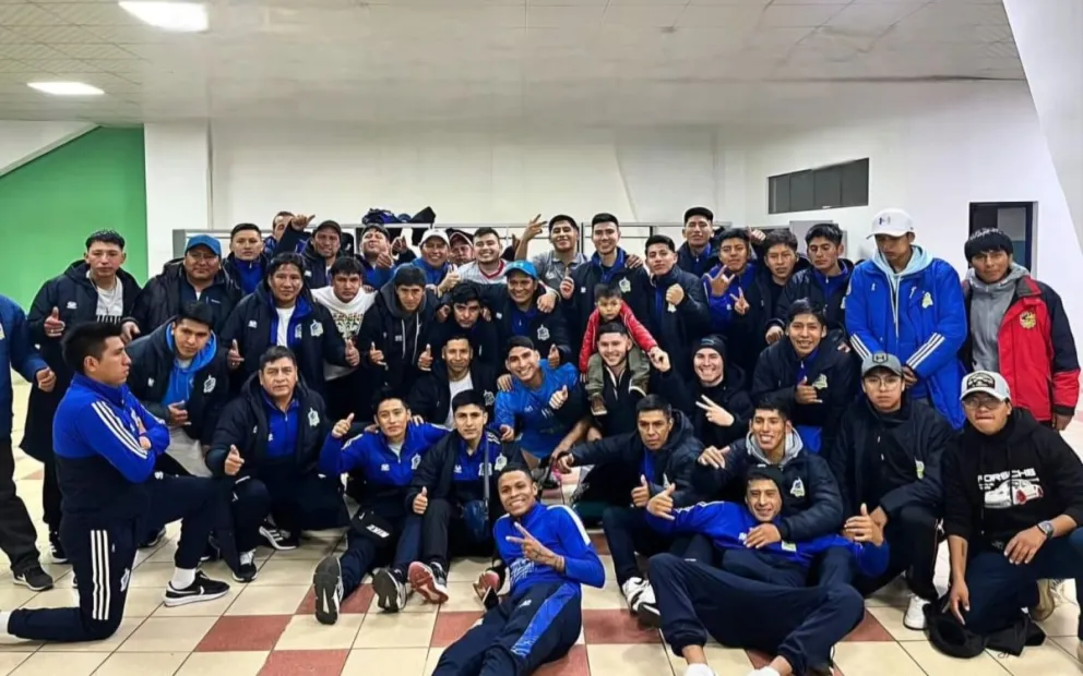 Los jugadores del cuadro potosino celebran su pase a la final. Foto: Club Córdova.