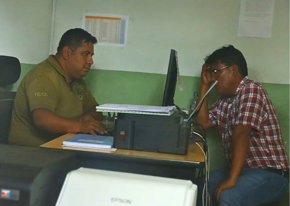 Héctor Arce en la Felcc de Cochabamba, este miércoles. Foto: APG