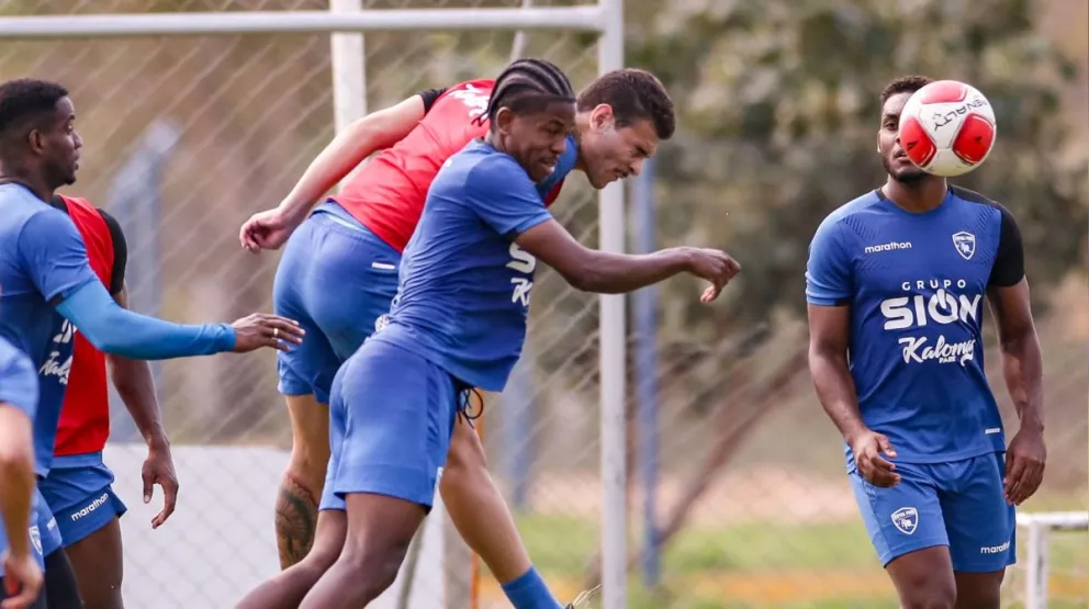 Práctica del conjunto Inmobiliario. Foto: Royal Pari.