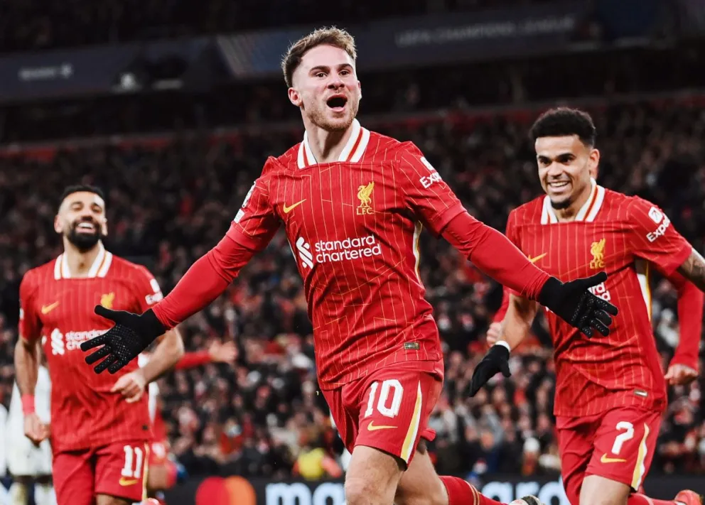 El argentino Mac Allister celebra uno de los goles del plantel de Liverpool. Foto: CL