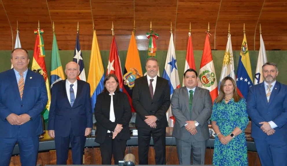 Los fiscales generales que participaron en la la XXXVI reunión especializada de ministerios Públicos del Mercosur. Foto: FGE