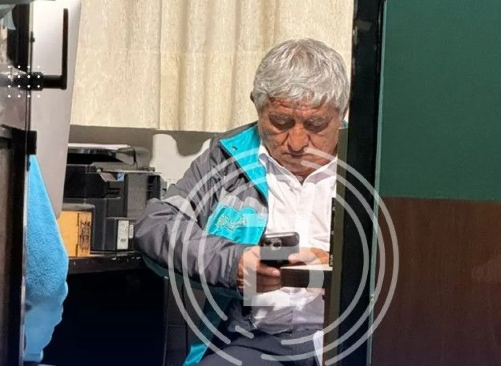 El alcalde Arias en la fiscalía. Foto: Captura de pantalla de Bolivia TV