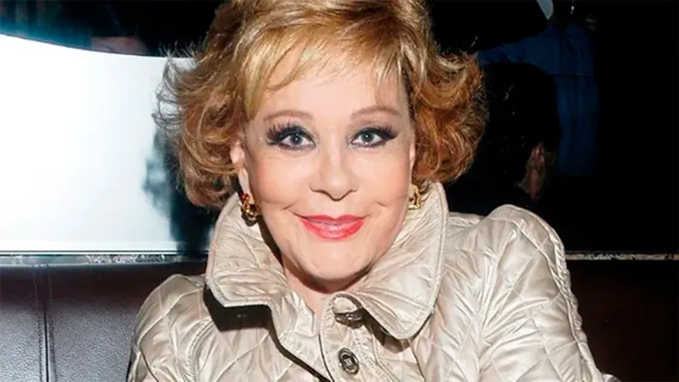 Silvia Pinal fue conductora del programa Mujer Casos de la vida real. Foto: enbreve.mx