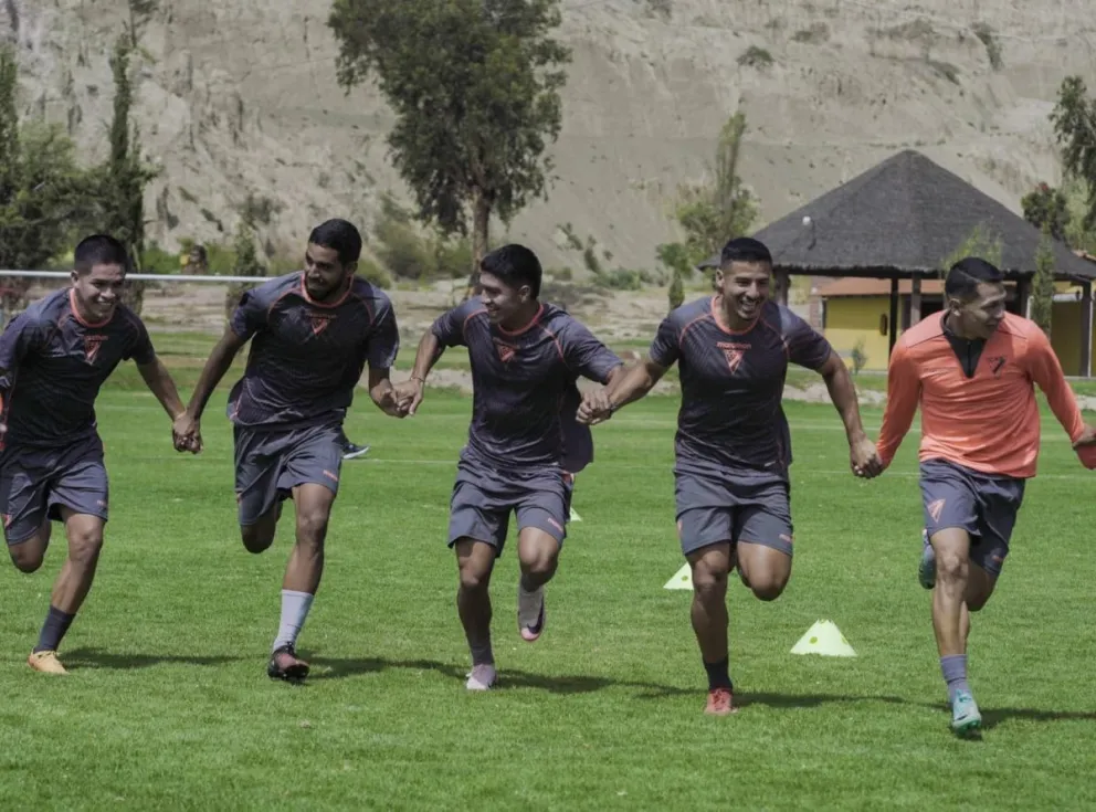 Jugadores del club millonario en un entrenamiento. Foto: Always Ready.