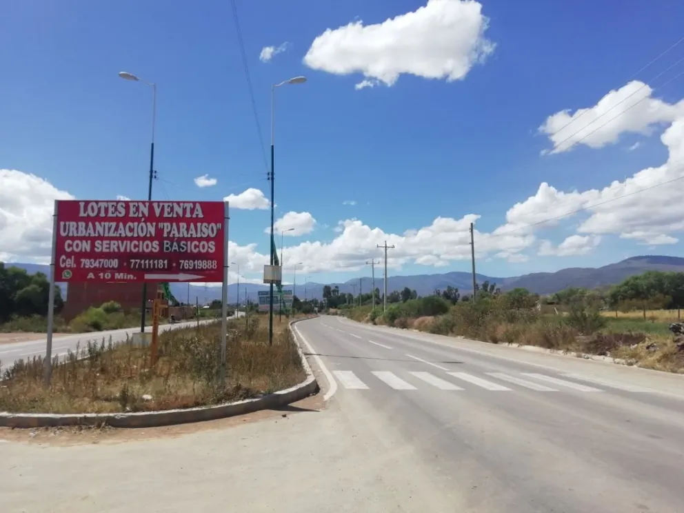 Terreros en venta en una imagen referencial. Foto: Guardiana