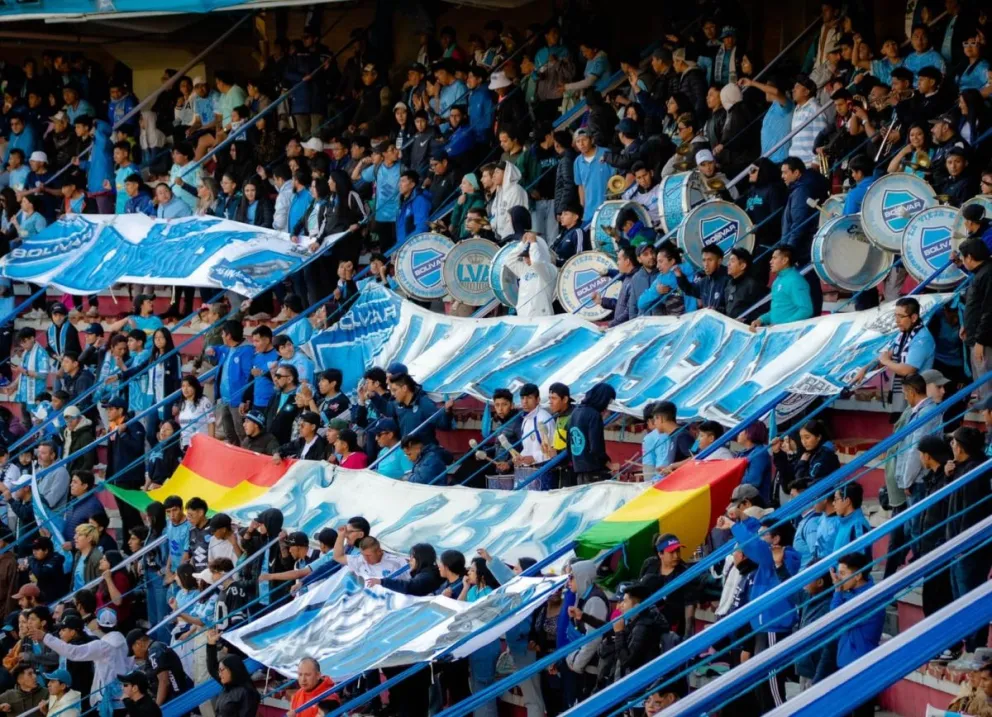La hinchada celeste quiere ser mayoría en el Superclásico que se avecina. Foto: LVE