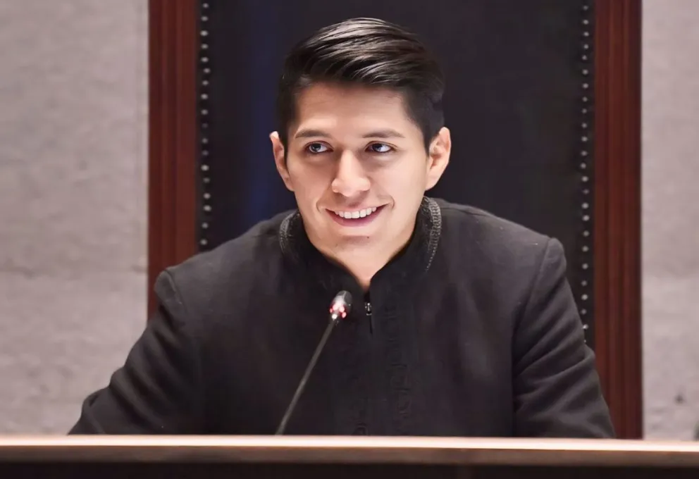 Andrónico Rodríguez en una imagen tomada de su cuenta en Facebook.