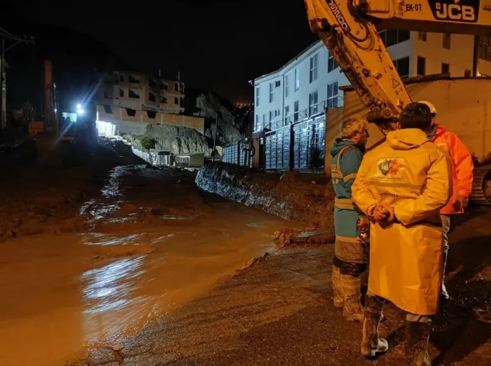 La semana pasada una mazamorra cubrió un barrio de Bajo Llojeta.  Foto: AMUN