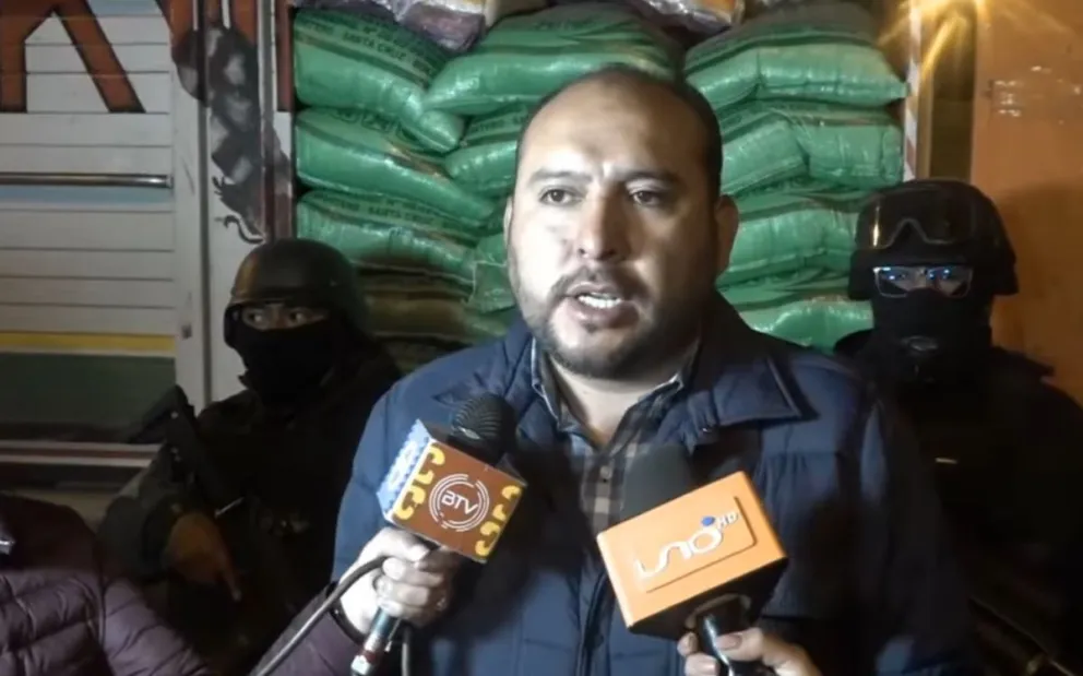 El viceministro de Seguridad Ciudadana Roberto Ríos en conferencia de prensa. Foto: ABI