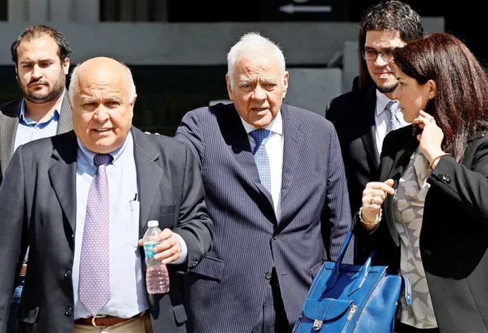 Mauricio Balcázar y Gonzalo Sánchez de Lozada, en una audiencia judicial en EEUU. Foto: El Deber