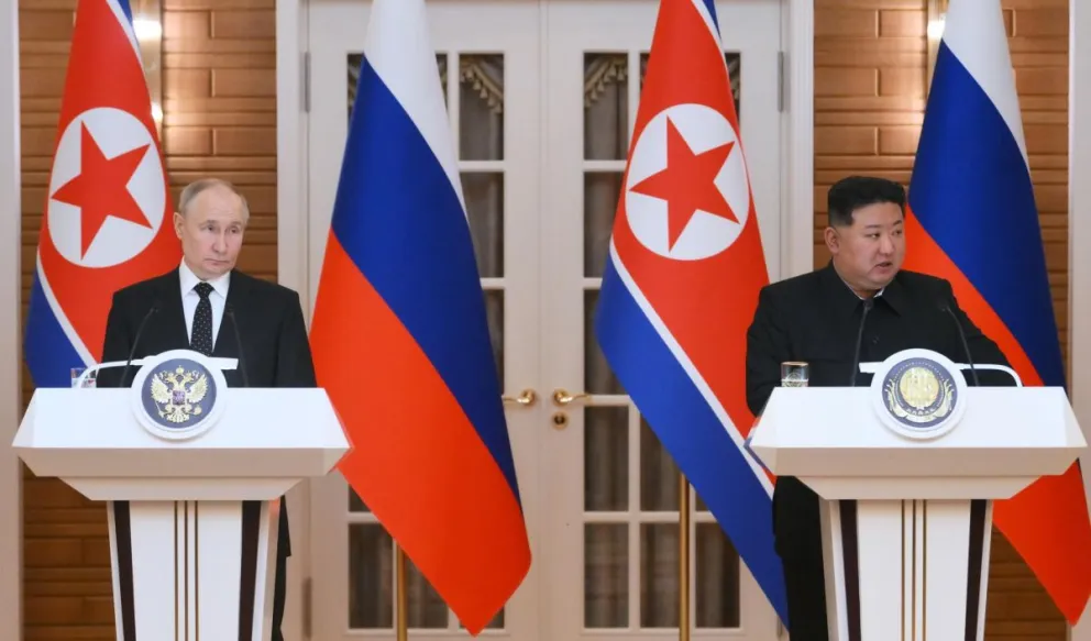 El presidente ruso Vladimir Putin y el líder norcoreano, Kim Jong-un en la residencia estatal Kumsusan en Pyongyang, el 19 de junio de 2024. Foto: EFE