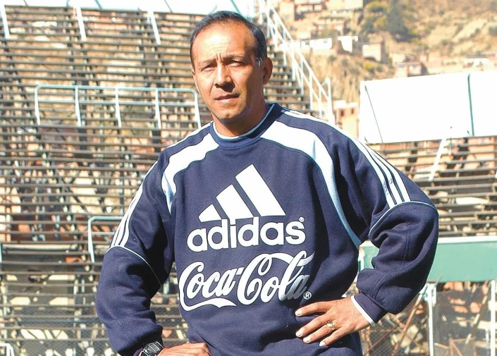 Vladimir Soria, el hombre récord del Superclásico. Jugó 84 encuentros. Foto: Libro La Pasión del Clásico.