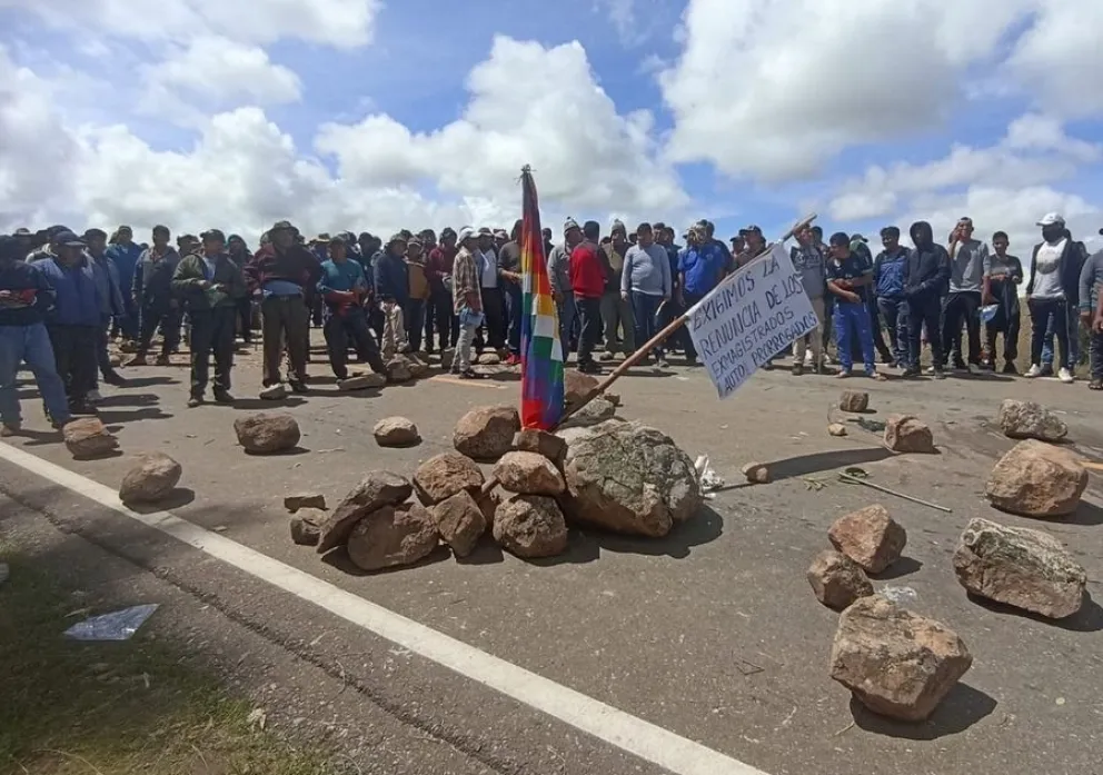 El INE atribuye el alza de la inflación a los bloqueos de carreteras. Foto ABI