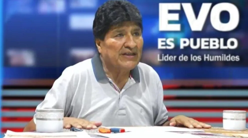 El expresidente Morales durante su programa dominical en RKC, este domingo. Foto: Captura de video