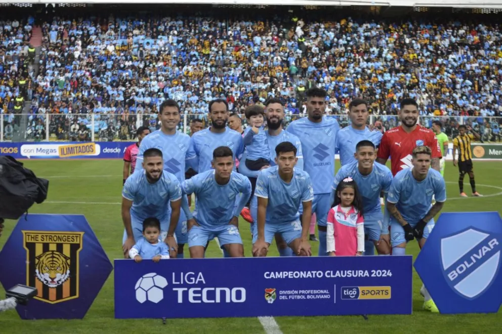 El onceno celeste que jugó el clásico con el Tigre. Foto: Alejandro Apaza.