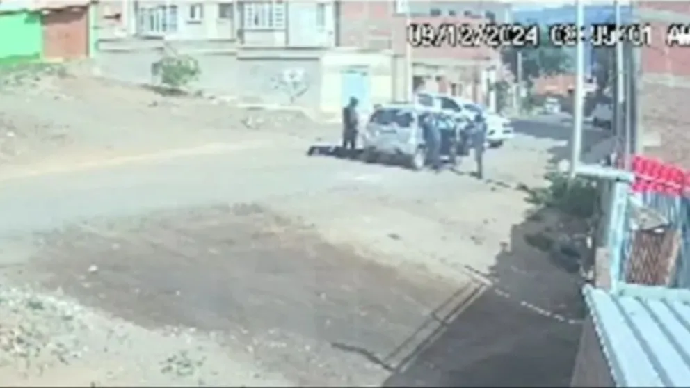 Una imagen del atraco en la ciudad de Cochabamba. Foto: Red Uno