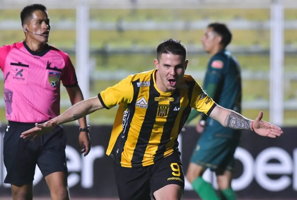 El uruguayo Guerrero celebra su gol, el segundo del Tigre. Foto: APG