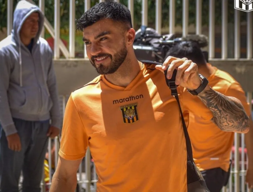 Enrique Triverio no estuvo a disposición del técnico tres partidos. Foto: The Strongest.