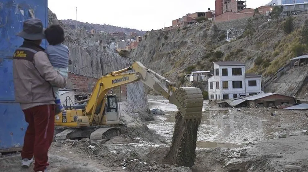 Imagen de las obras de limpieza en el sector afectado. Foto: APG