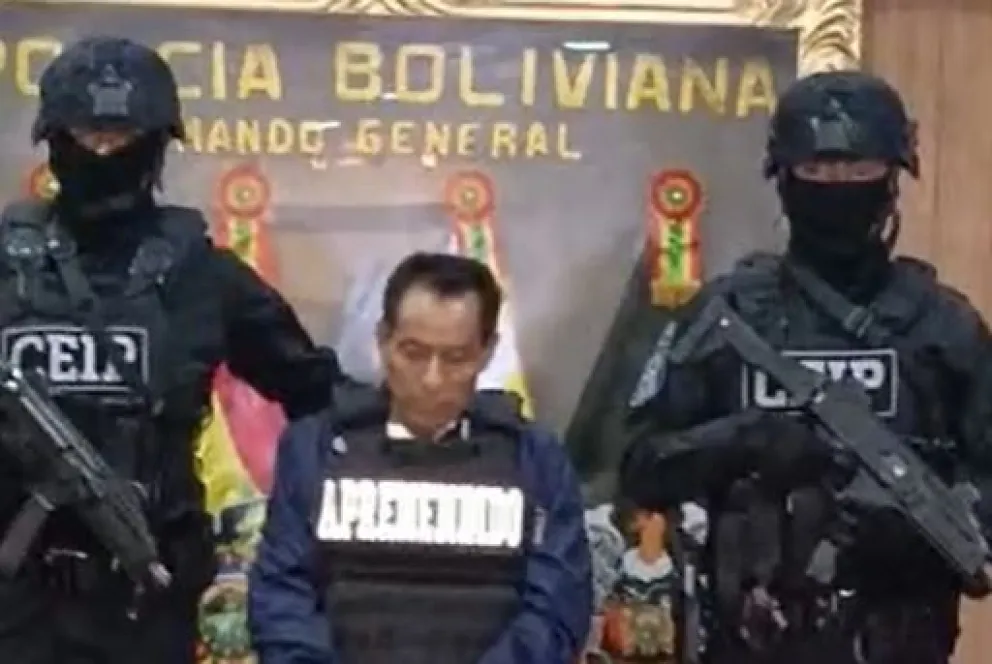 Adrián Velarde Huamani, de 56 años de edad, de nacionalidad peruana, fue aprehendido este viernes en la ciudad de Santa Cruz. Foto: captura