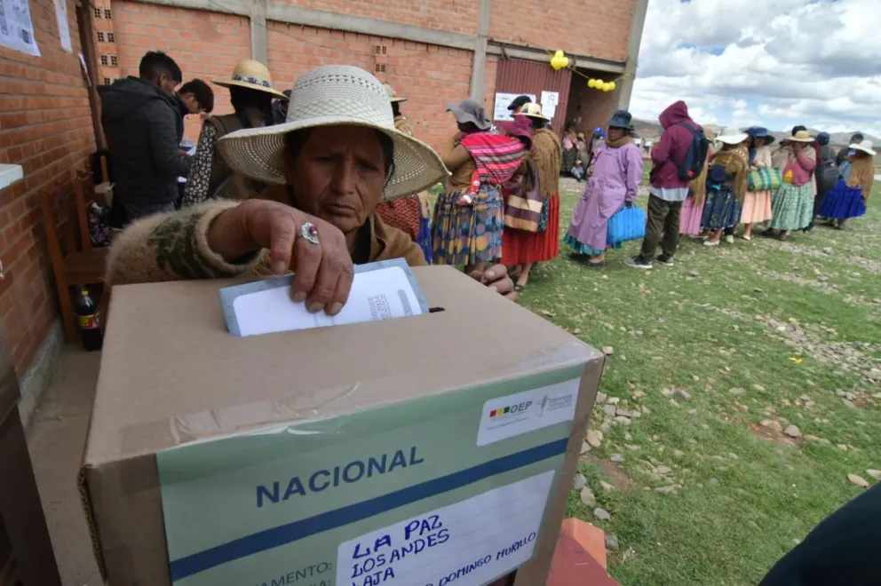  La jornada de votación en el área rural. Foto: APG 