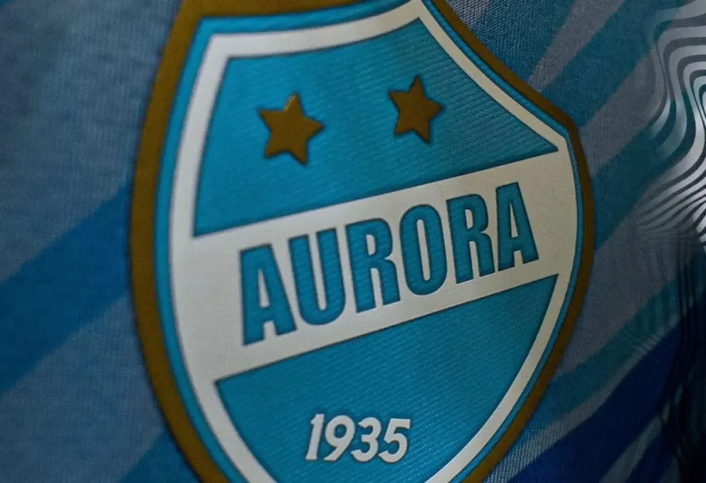 Aurora corre riesgo de descender por una de Royal Pari. Foto; Club Aurora