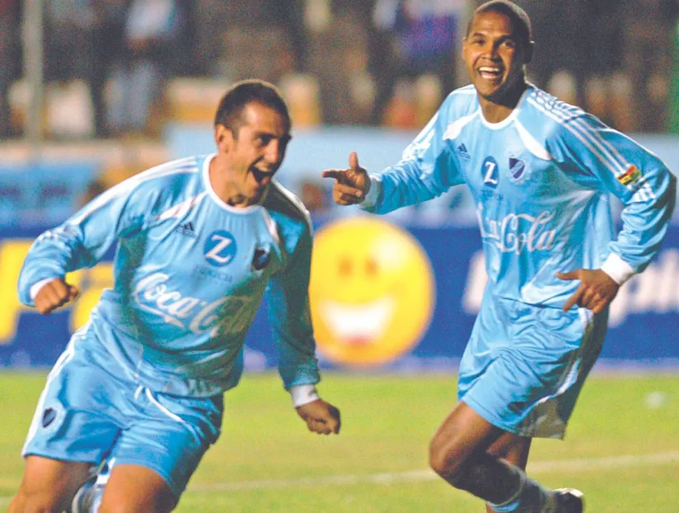 Chiorazzo celebra el gol ante Boca en la final del 8 de diciembre de 2004. Foto: MC/MMG