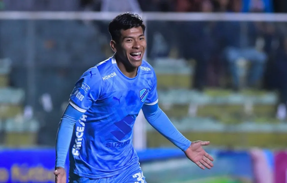 Ervin Vaca celebra el gol que le hizo a Universitario de Vinto. Foto: APG.