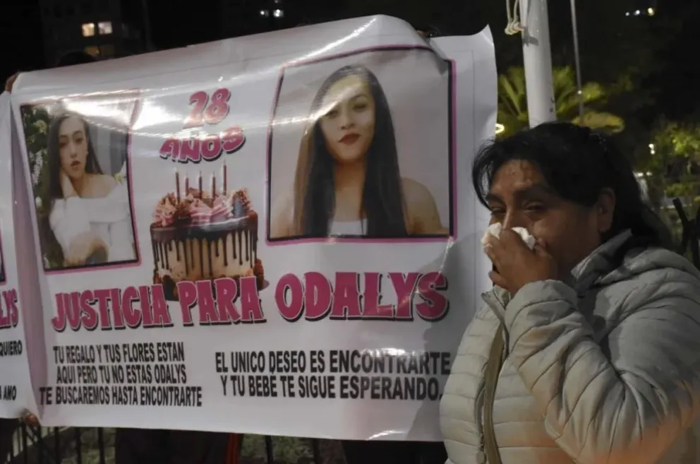 La madre de Odalys, duranta un acto para reclamar justicia para el caso. Foto: Archivo APG