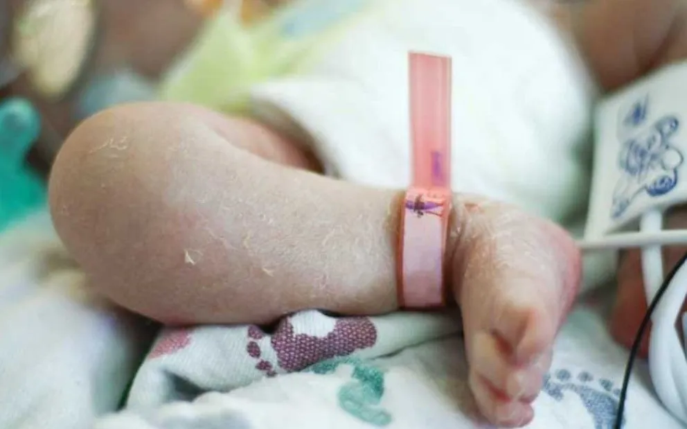 Entre el 24 y 24 de diciembre se reportó el nacimiento de 23 niños en el eje centra. Foto: ABI