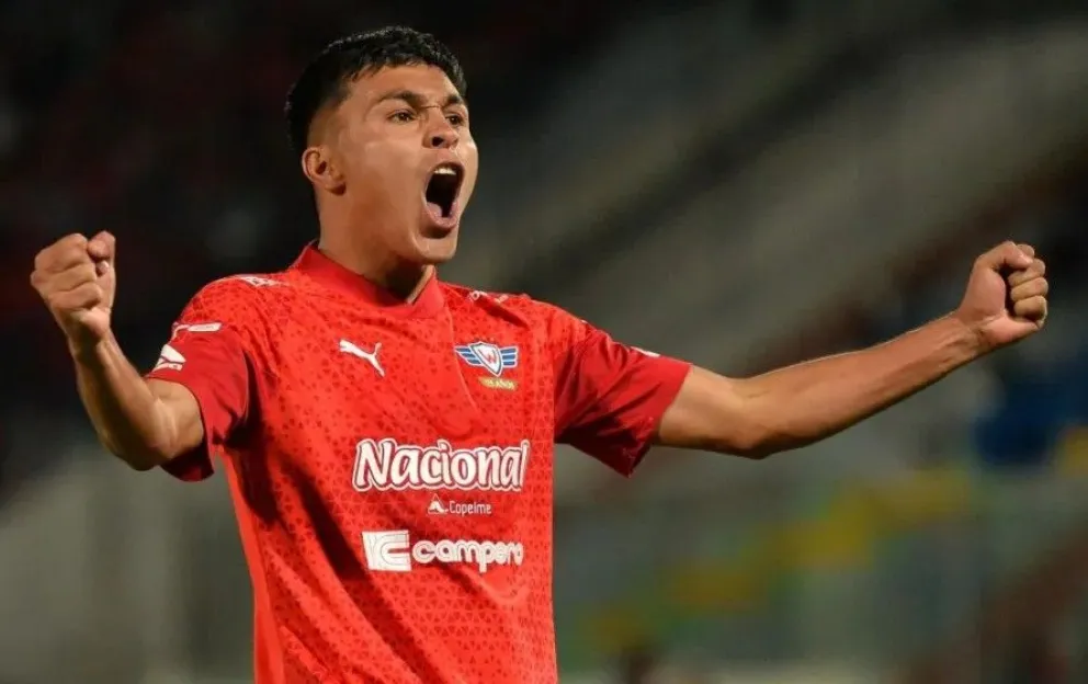 El paraguayo Héctor Bobadilla festeja uno de los goles que convirtió para el Rojo en el segundo semestre de 2024. Foto: club Wilstermann