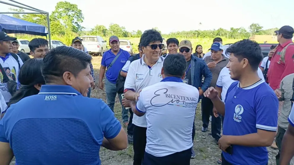 Evo Morales al llegar al ampliado "evista" este sábado. Foto: RKC
