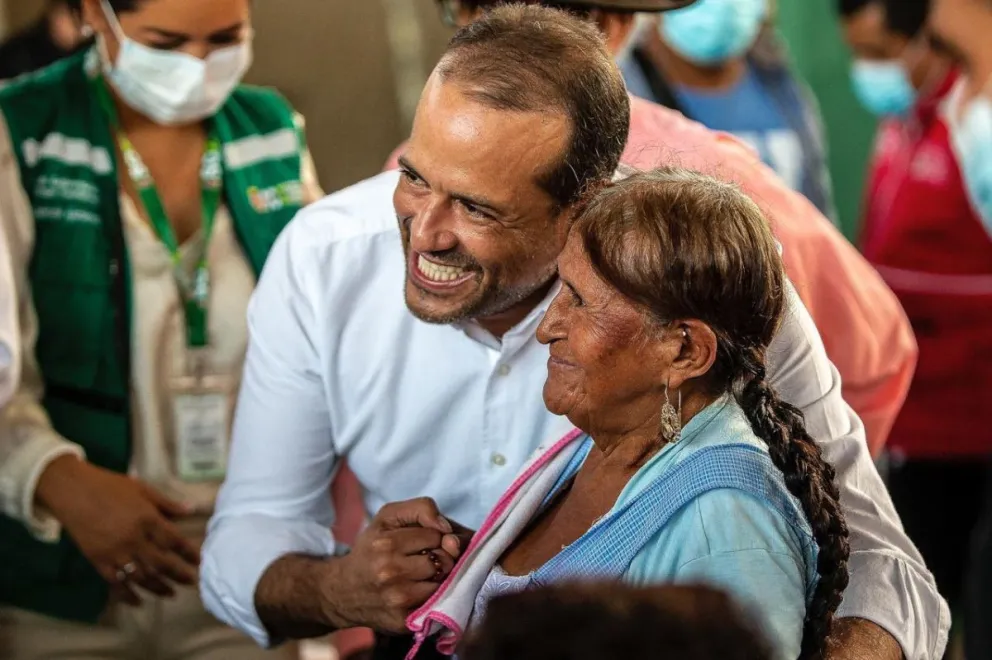 El Gobernador de Santa Cruz en una imagen tomada de sus redes.