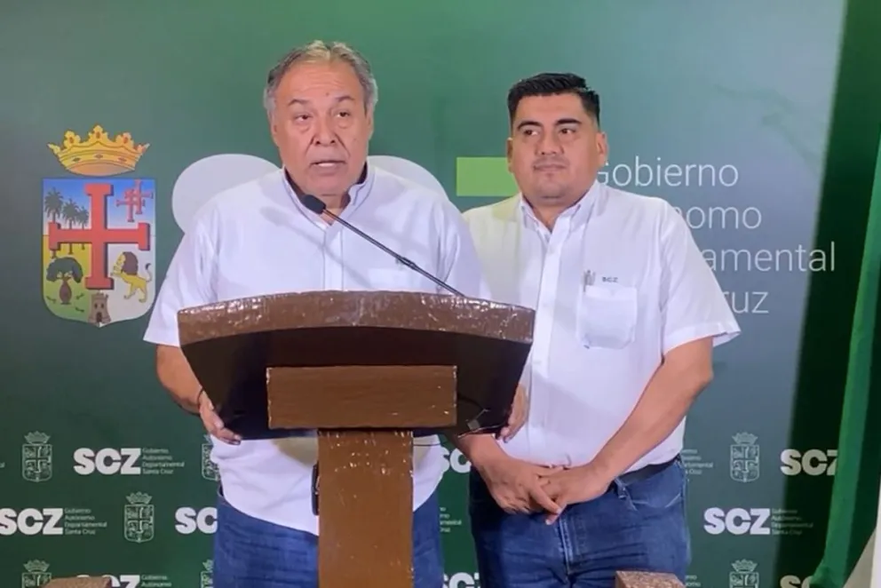 Jaime Bilbao, director del Sedes y  Dorian Jiménez, director de epidemiología. Foto: Captura de video