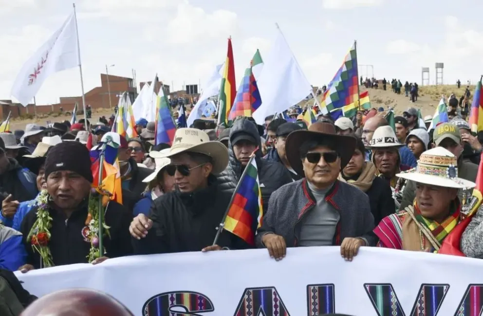 Andrónico Rodríguez y Evo Morales en la marcha que partió desde Caracollo en septiembre. Foto: APG
