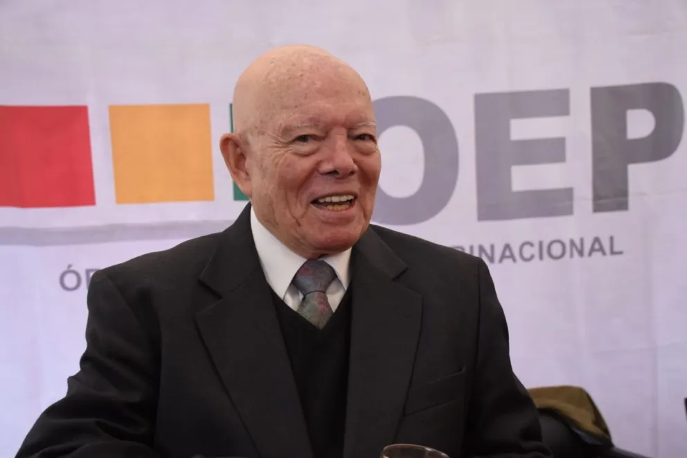 El presidente del Tribunal Supremo Electoral (TSE), Oscar Hassenteufel, este viernes. Foto: APG