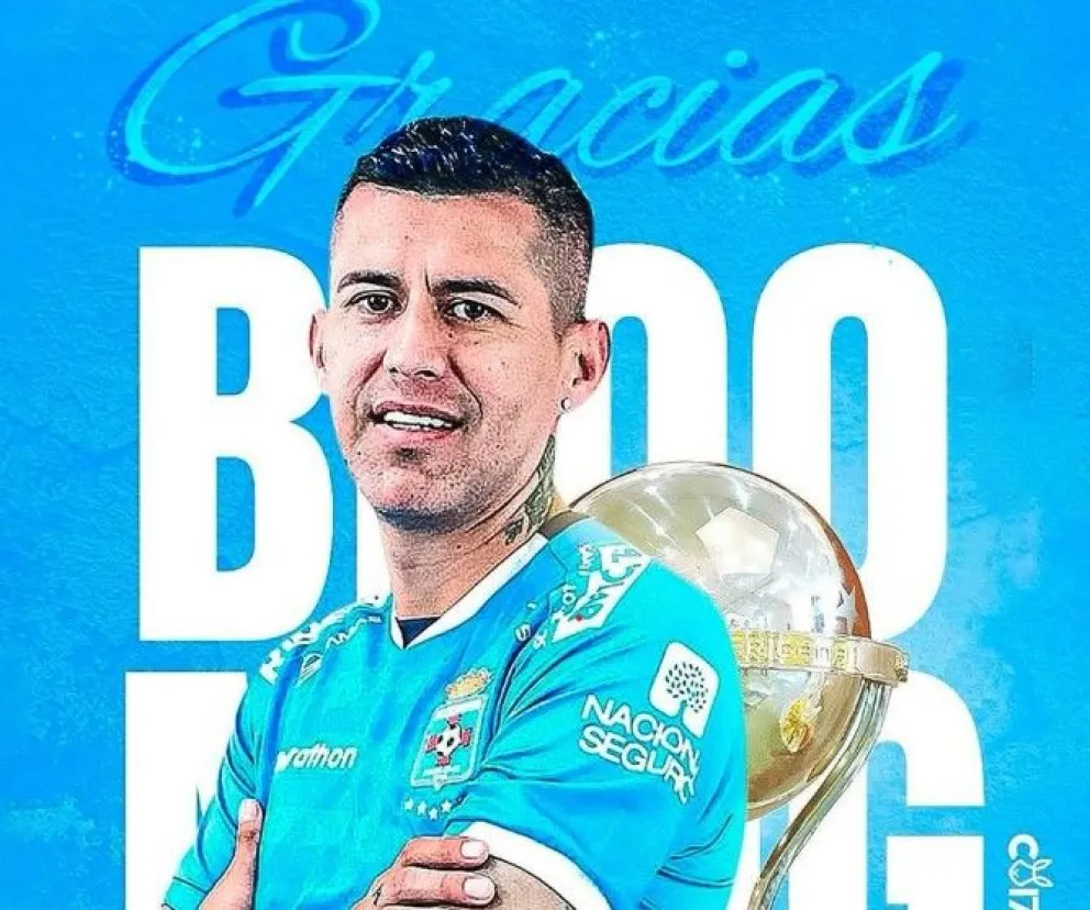 El Conejo Arce se despidió de Blooming, su futuro es incierto. Foto: JCA