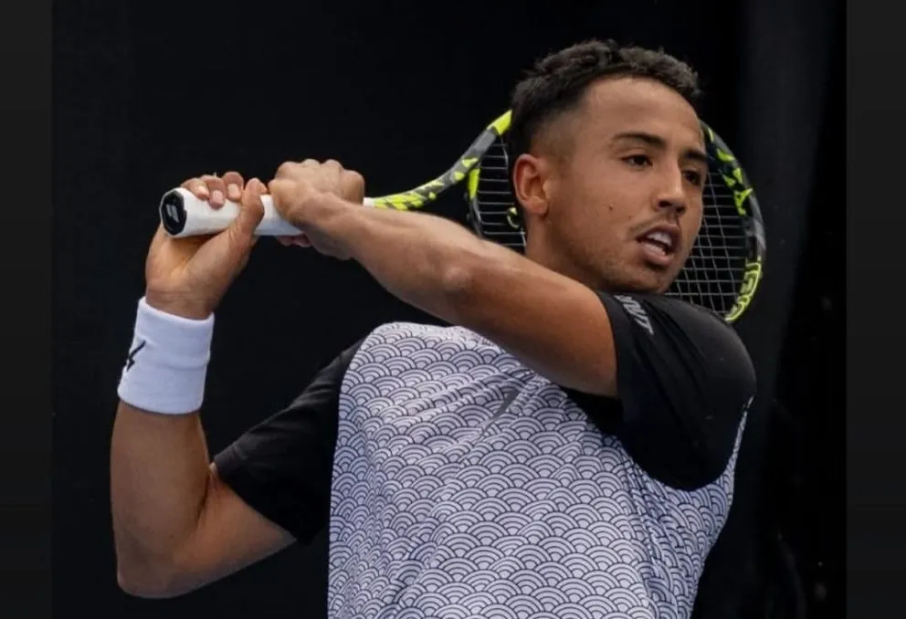 Hugo Dellien durante su partido en Australia. Foto: Regina Cortina.