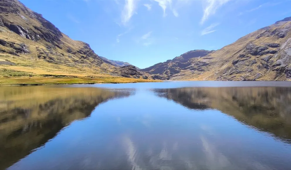 Una delas represas que proveen de agua a La Paz.    Foto: Archivo EPSAS
