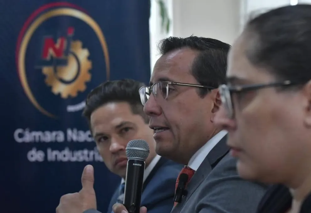 El presidente de la CNI, Pablo Camacho, reiteró el rechazo del sector industrial a la disposición. Foto: CNI