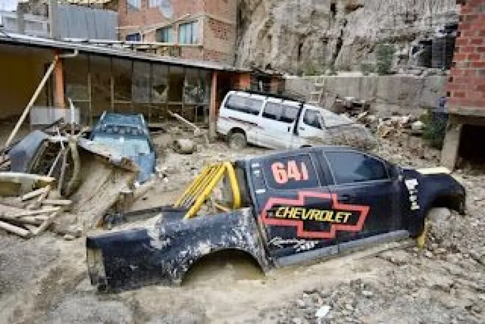 Una imagen del desastre que causó la mazamorra en Bajo Llojeta. Foto: Facobook Javier Escalier